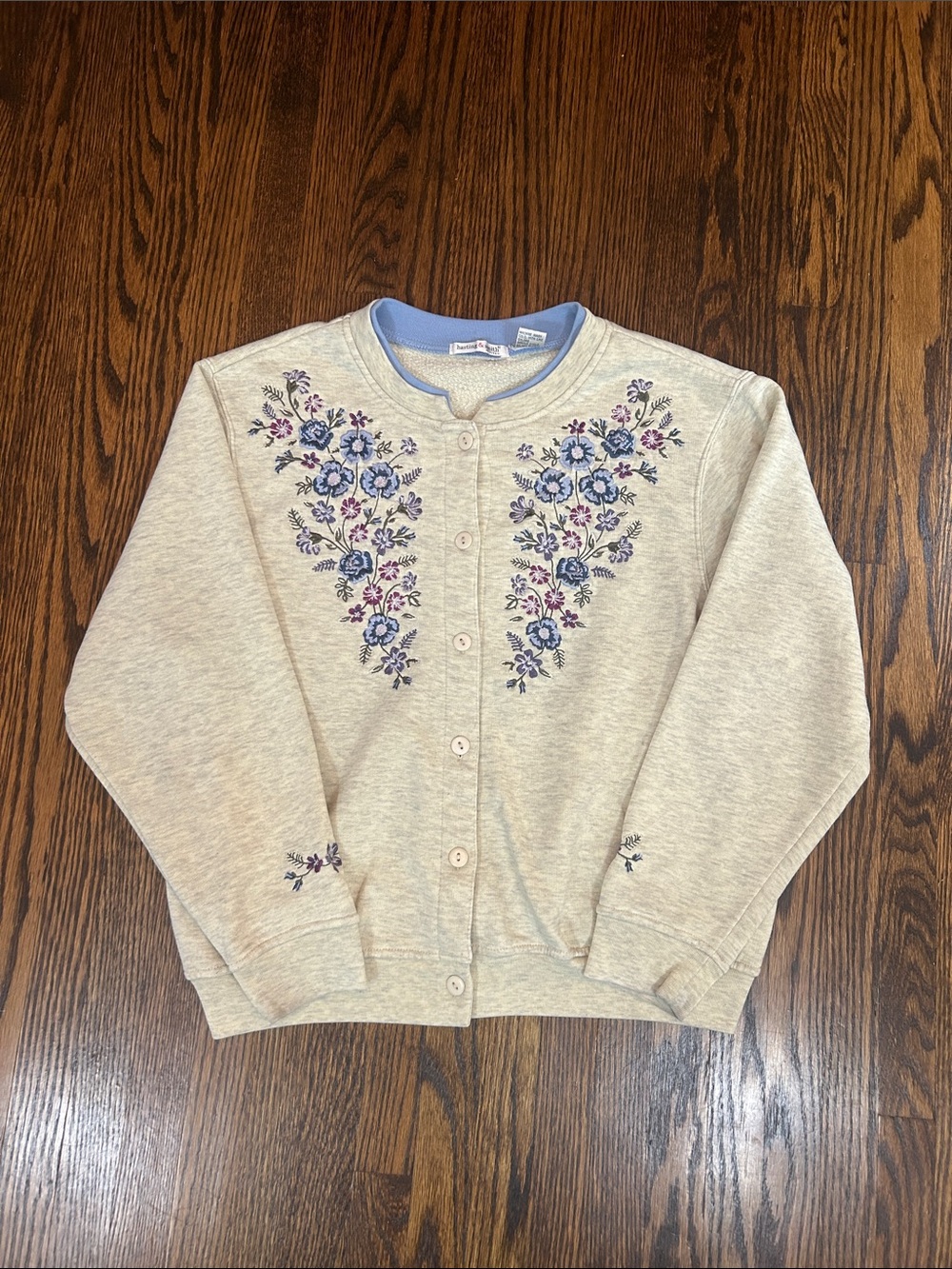 Vintage 90s Floral Embroidered Sweatshirt